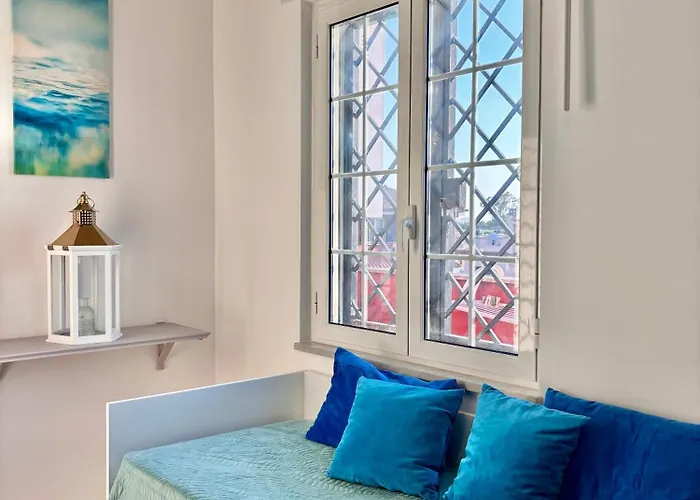 Alessio アパート フィウミチーノ